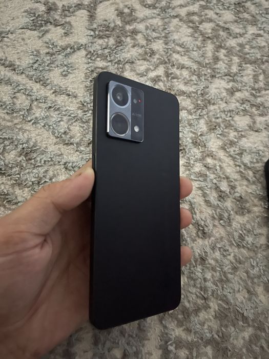 Oppo Reno7 смартфон