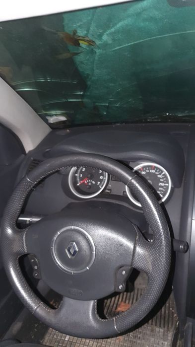 Vând Renault megane 2