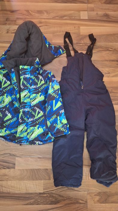 Ски екип за 6 годишно
