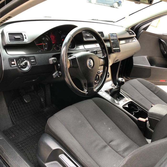 Volkswagen Passat 1.9 disel 6+1 viteze 2008