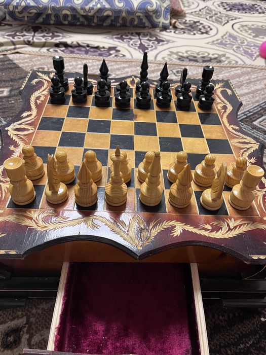 Шахмат и нарда сатылады