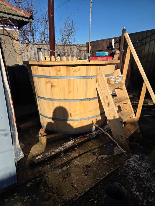 Ciubar din lem si soba 4 5 persoane