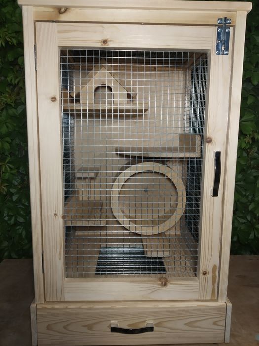 Клетка для шиншилы с колесом