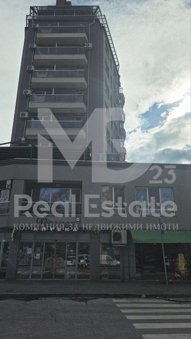 Гараж в Пловдив-Кършияка площ 22 цена 22500