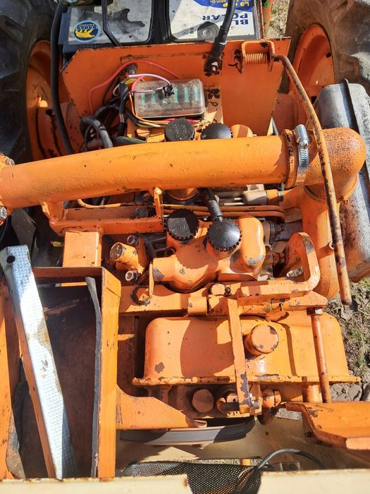 Tractoras Pasquali. 4X4 mod 994
Vand
