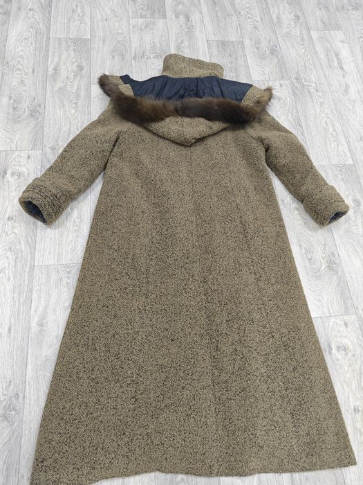 Продам пальто б/у