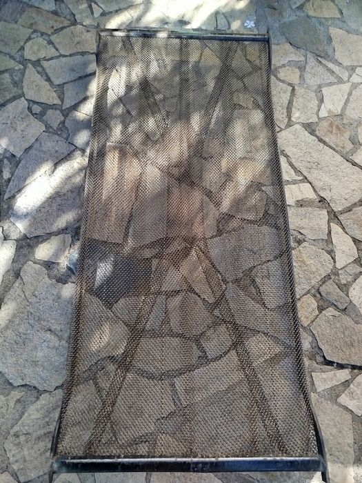 Пружина за легло