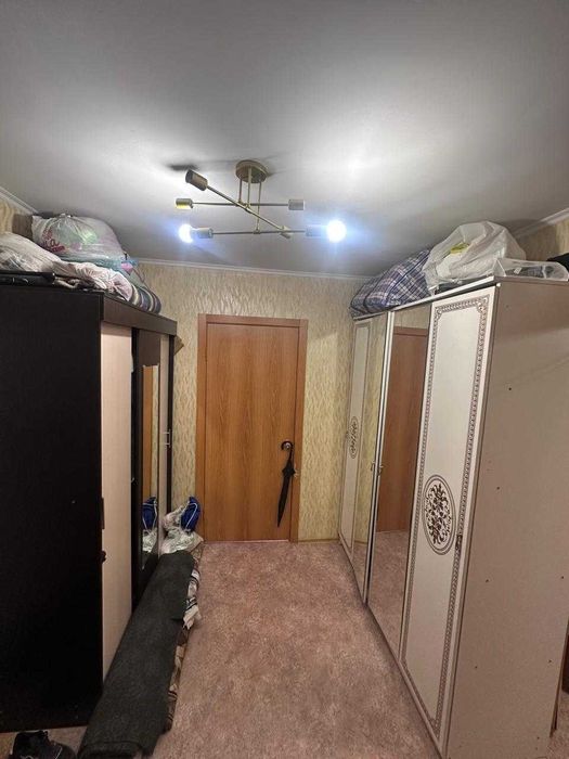 продам однушку на аэропорту