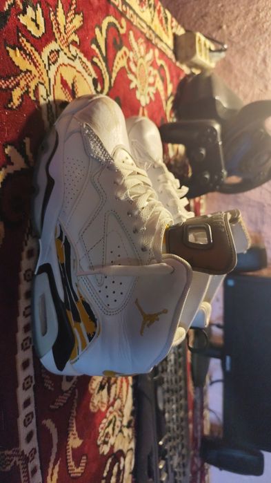 Air Jordan 6 Retro "Yellow Ochre" | EU 40 / UK 6 | White/Black/Yellow