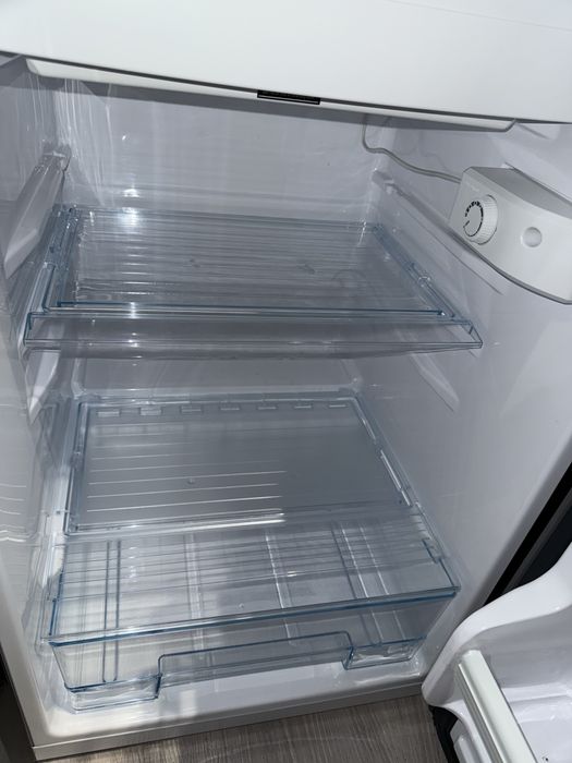 Frigider Daewoo FN-15A2RNB, 120 l, Clasa A+