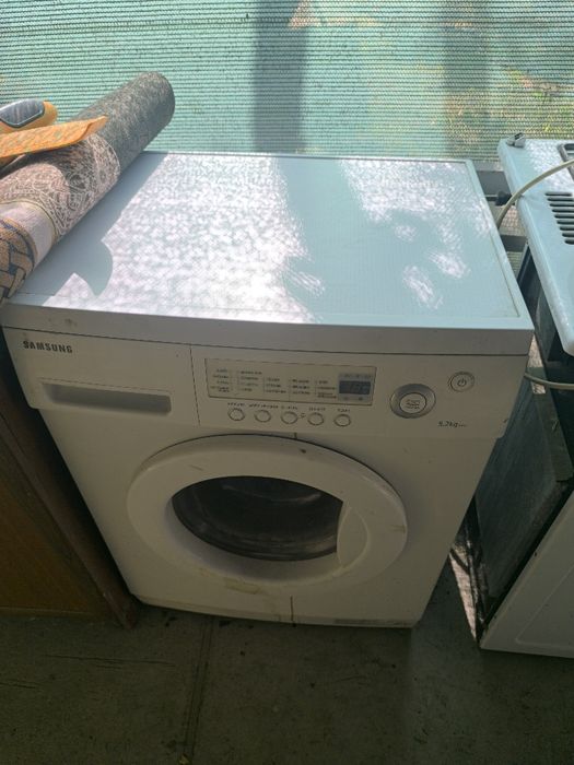 Продам б/у стиралку