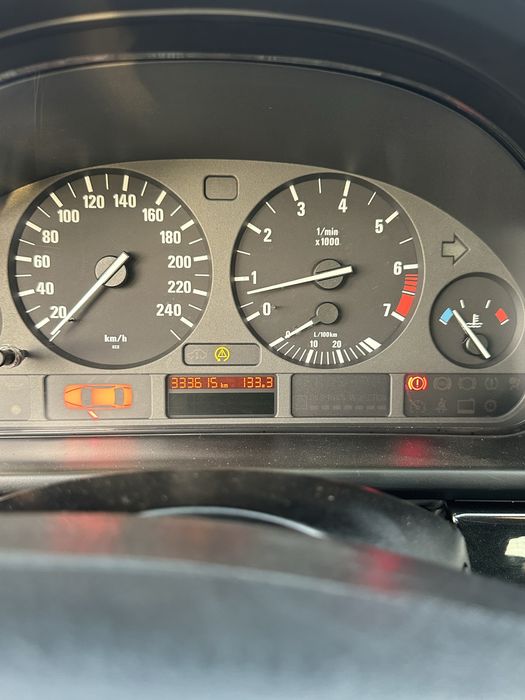 Vand sau Schimb BMW E39 525i benzina !!