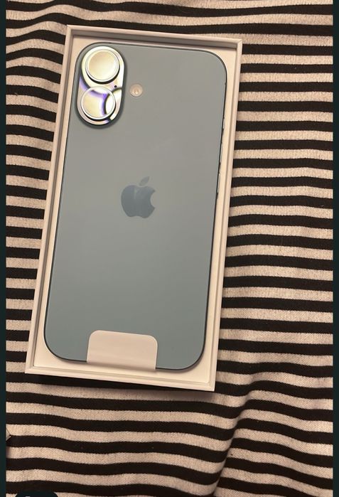 Iphone 16 de vanzare