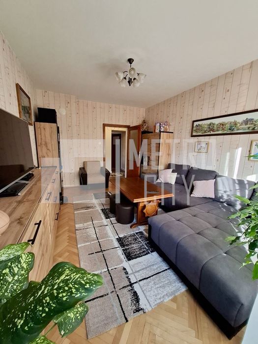 Продава се Тристаен апартамент в София, Сердика - 78 кв.м за 2885 €/кв.м - Снимка #1