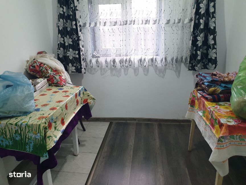 Vulturi ( Vanatori )- IASI – Casă + teren 907 mp- 8.5 km pana in Copou