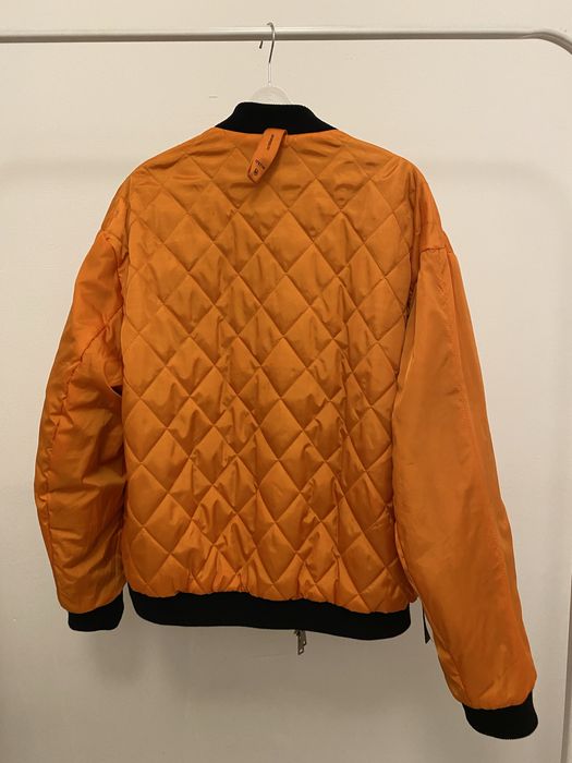 Мужской бомбер O’stin