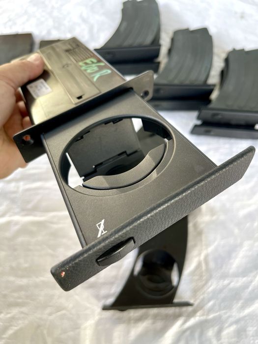 Под стаканник BMW E60 БМВ Е60