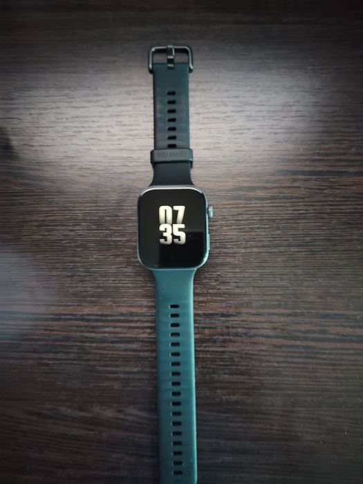 Смарт часы Huawei Fit 3