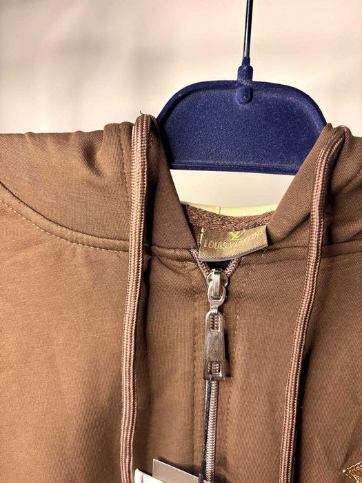 Compleu Louis Vuitton