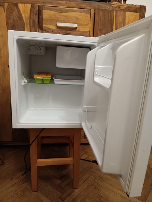 Mini frigider HEINNER că nou