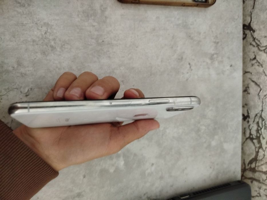 Iphone x 256gb 15000