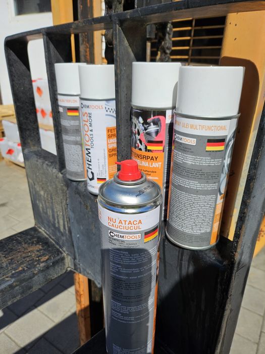 6 buc Spray vaselina 400ml -nu atrage praful,rezista apa sarata.