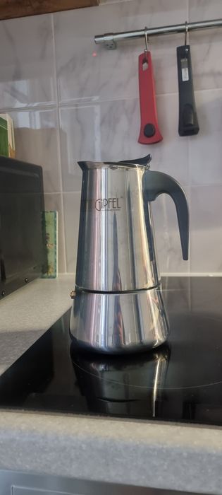 Гейзерная кофеварка Gipfel