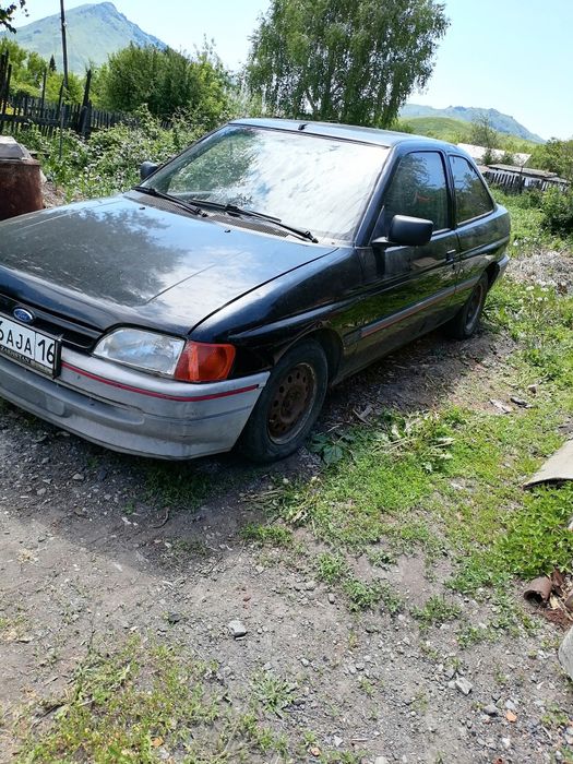 Продам форд эскорд