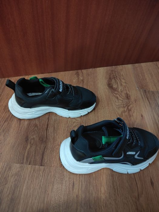 Adidași Benvenuti Nr 34