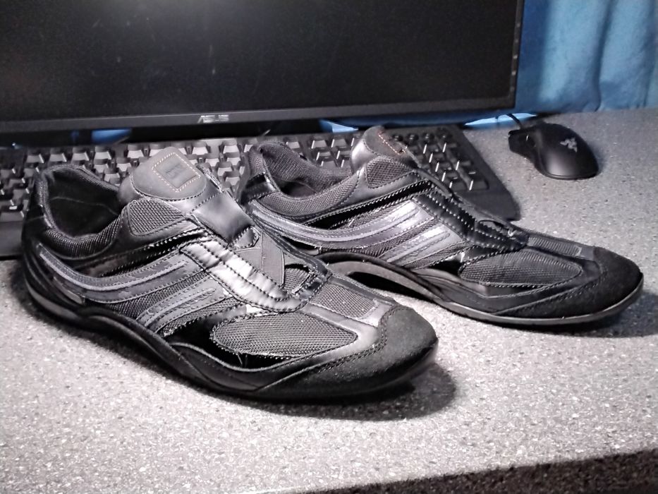 Pantofi Hugo Boss. Încălțăminte Sport/Elegantă Mărimea 41