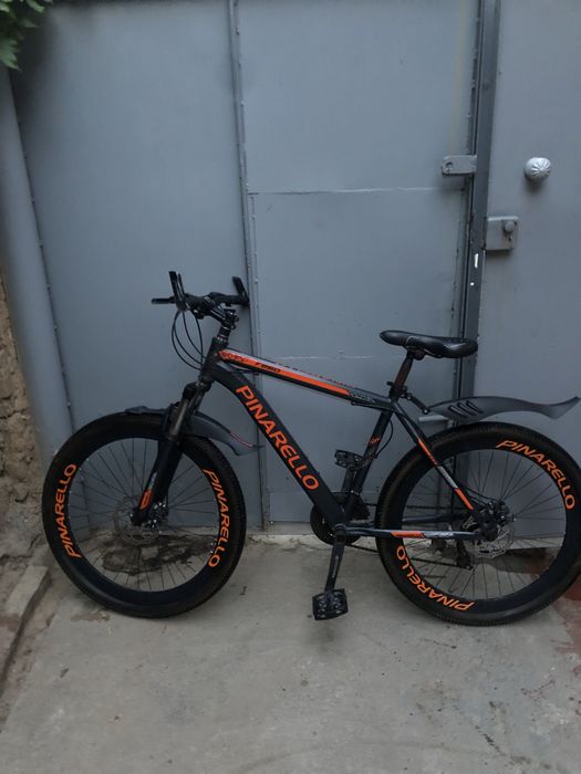 PINARELLO velosiped sotiladi!