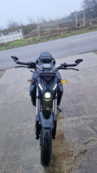 Motocicleta Voge r125 2025