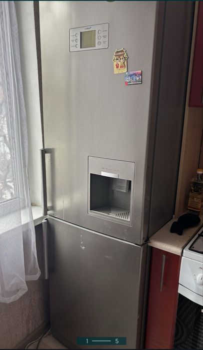 Продам холодильник LG
