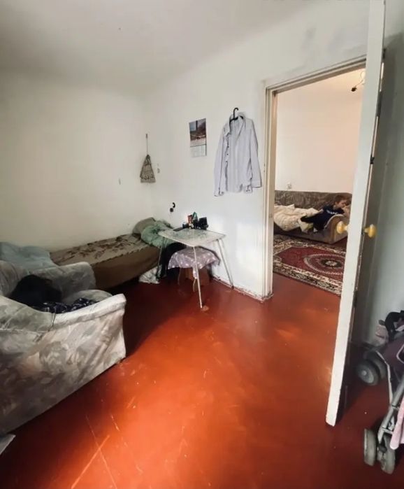 Продаётся 2х комнатная квартира