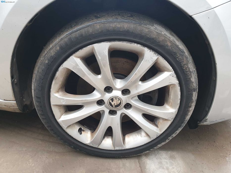 Set 4 Jante Roti Aliaj 5x112 225 45 17 R17 Skoda Superb 2 2008 - 2015 [K9118]