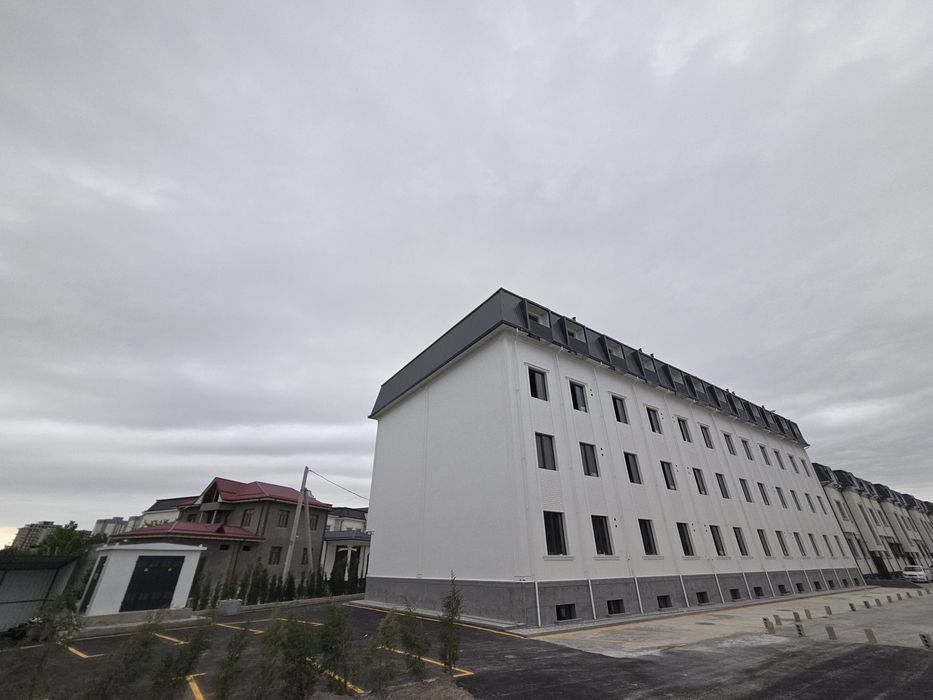 2-xonali  yevro kvartira sotiladi