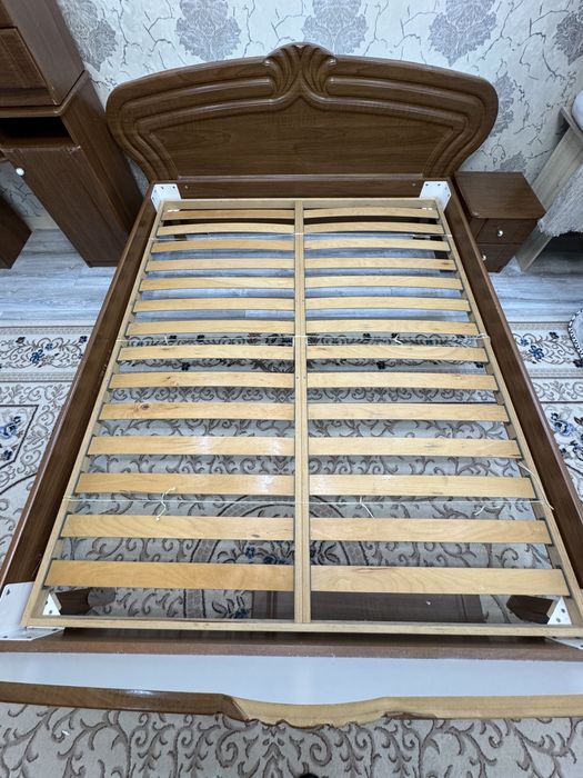 Спальный гарнитур (б/у) без матраса