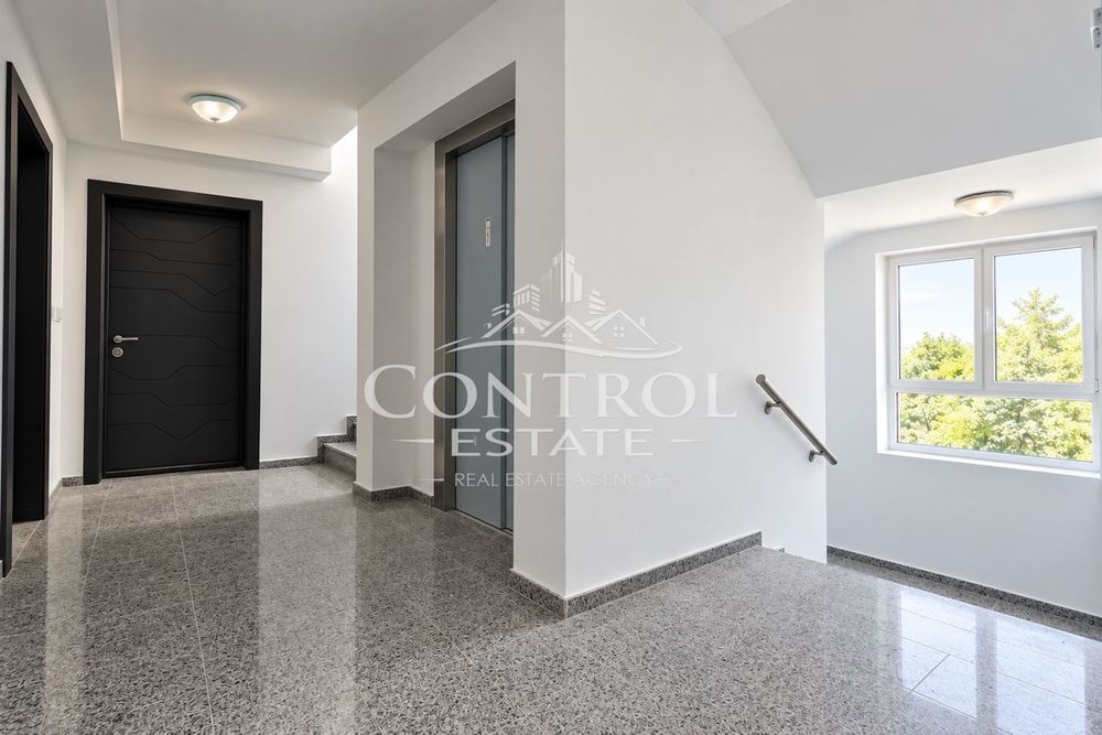 Продава се Тристаен апартамент в Велико Търново, Бузлуджа - 101 кв.м за 1436 €/кв.м - Снимка #12