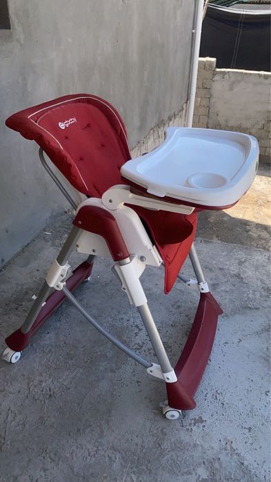 Детский стульчик для кормления