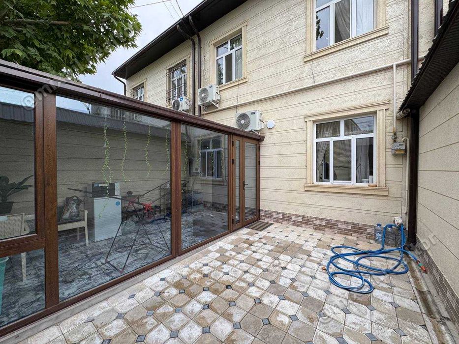 Продается 2-х этажный Коттедж, Мухтара Ашрафий (87648)