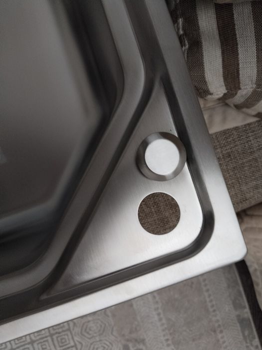 Кухонная мойка новая