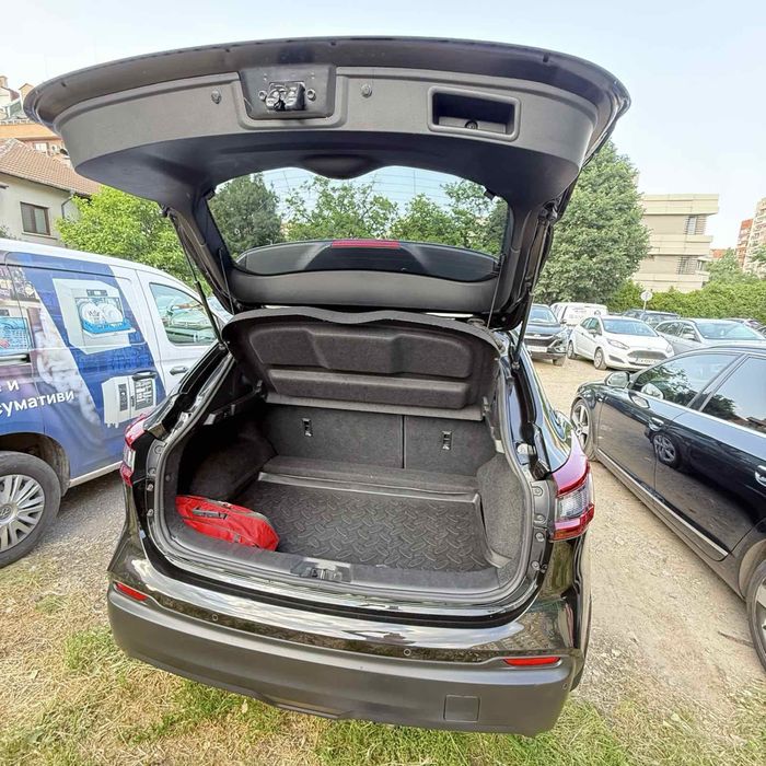 Nissan Qashqai N-Connecta 1.3 DIG-T 160 к.с. DCT | 2020 | 64 000 км