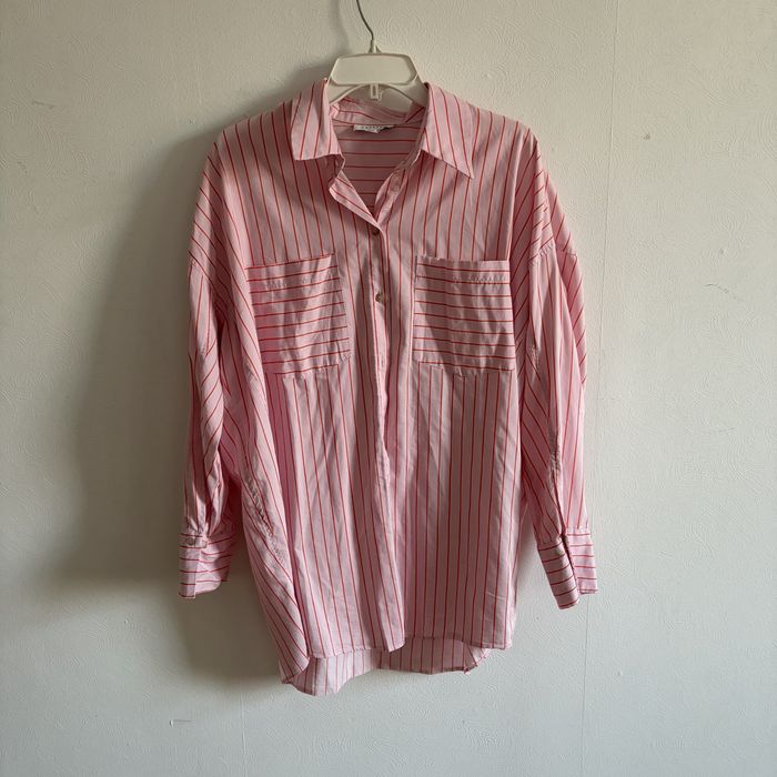 Женская одежда.