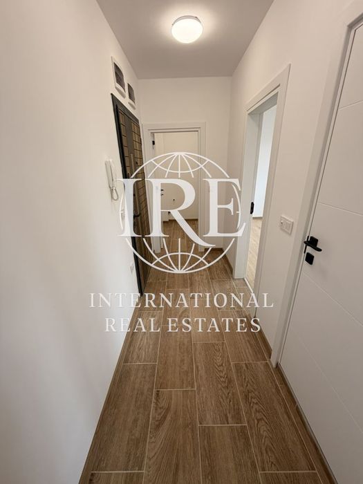 Продава се Двустаен апартамент в Варна, Възраждане 3 - 72 кв.м за 1027 €/кв.м - Снимка #3