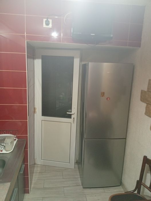 Închiriez apartament