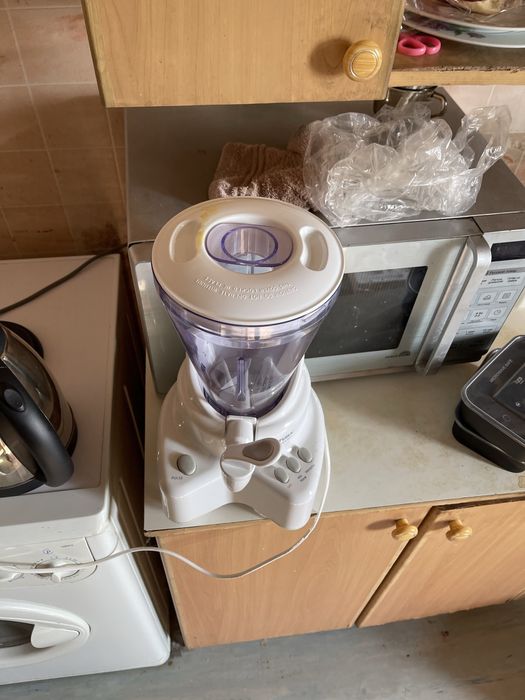 Миксер, блендер.