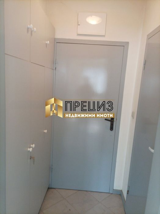 Продажба на офис в централната част на гр. Шумен - снимка 9