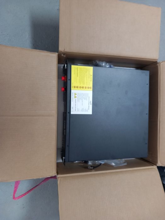 Vând baterie lithium FOX HV 2600