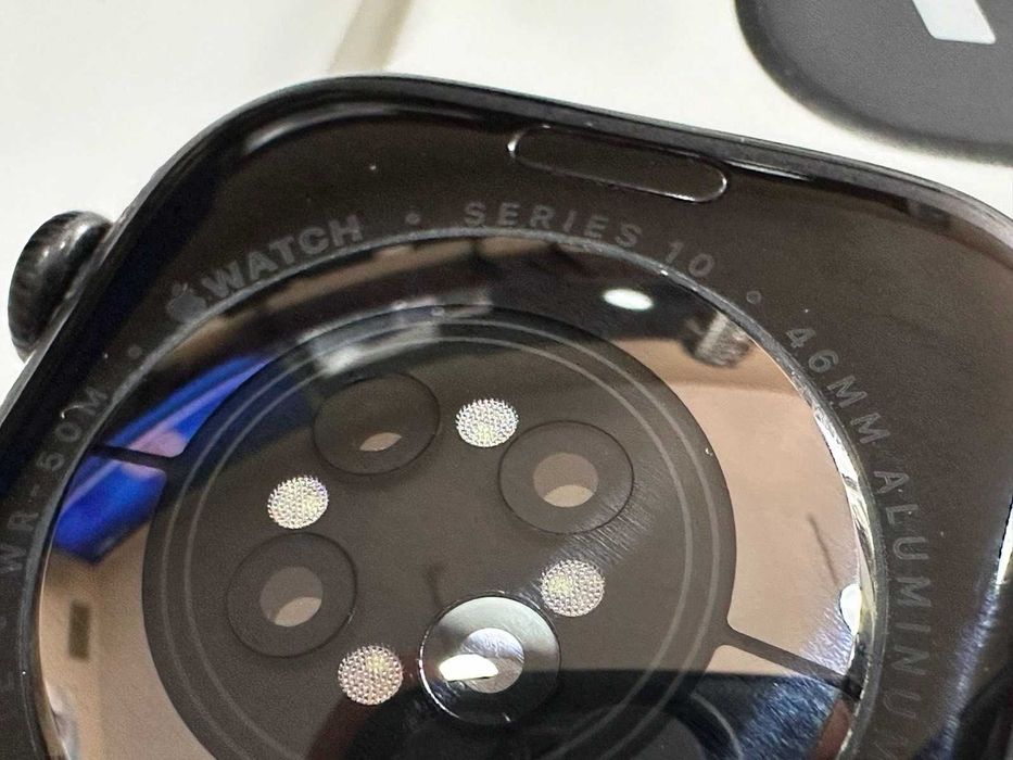 Apple Watch Series 10 46mm Jet Black Батерия 100%
