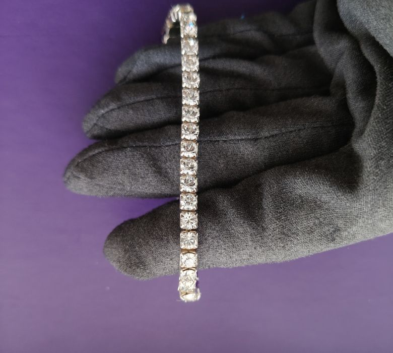 Brățară cu cristale